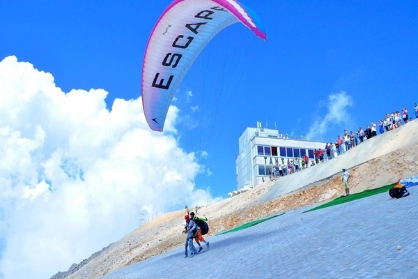 Paragliding from Tahtalı mountain (2365 m.)