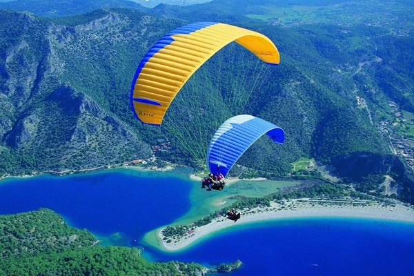 Paragliding tour in Adrasan (1500 m.)