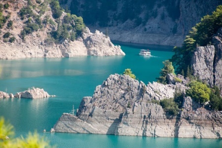 Green Canyon Boat Tour 