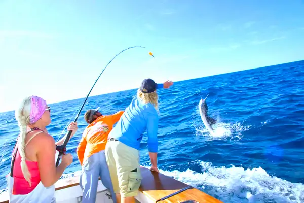 Sea fishing yacht tour from Kemer with breakfast and lunch from your catch. Fishing, swimming, training, gear, transfer, and insurance included!