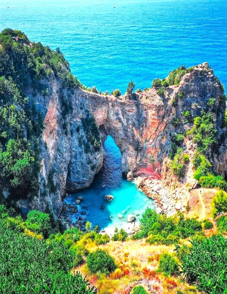 Kral Koyu- Delik Deniz