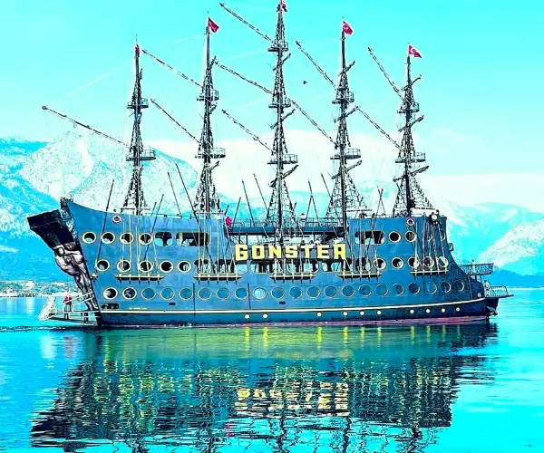 Pirate Boat Tours